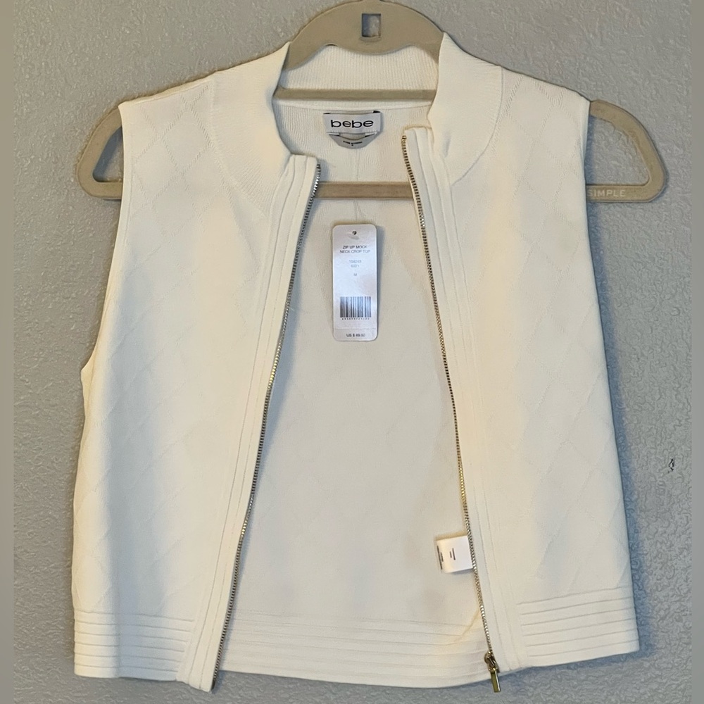 Bebe Women's Cream Quilted Vest